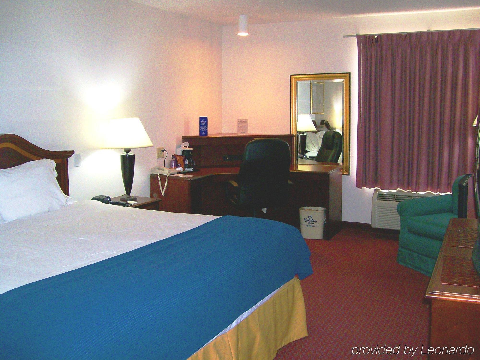 Holiday Inn Express & Suites Alliance By Ihg Kültér fotó