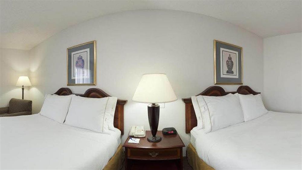 Holiday Inn Express & Suites Alliance By Ihg Kültér fotó